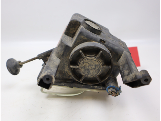 PHARE ANTIBROUILLARD AVD