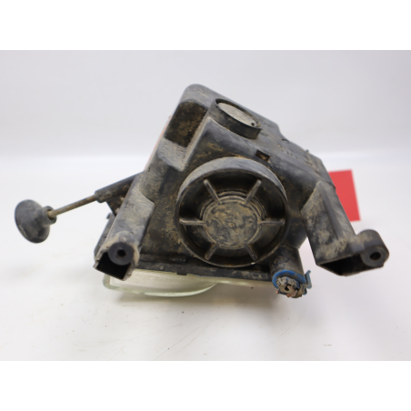 PHARE ANTIBROUILLARD AVD