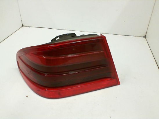 Feu arrière gauche occasion MERCEDES CLASSE E II Phase 1 - E 220 CDI