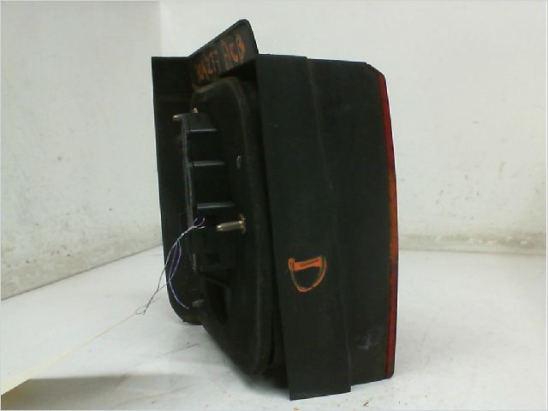 Feu arrière droit occasion VOLKSWAGEN PASSAT III Phase 2 - TDI