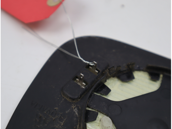 Glace  retroviseur exterieur droit occasion SUZUKI SWIFT III Phase 1 - 1.3i 90ch