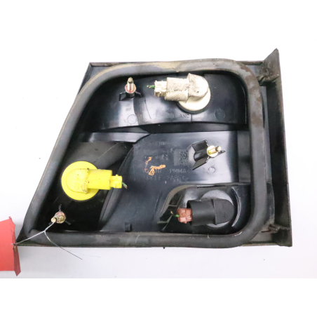 Feu arrière interieur gauche occasion PEUGEOT 806 Phase 1 - 2.0 HDI 110ch