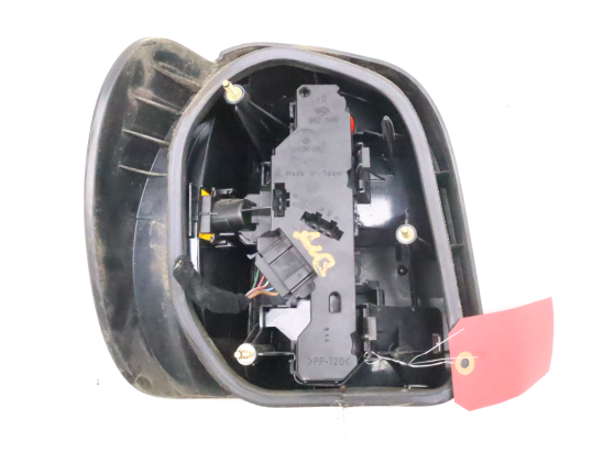 Feu arrière droit occasion VOLKSWAGEN POLO III Phase 1 - 1.4 60ch