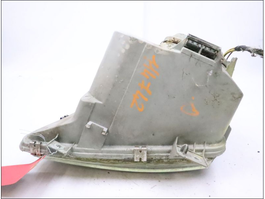 Phare droit occasion MERCEDES VITO I Phase 1 - 2.2 CDI 100ch