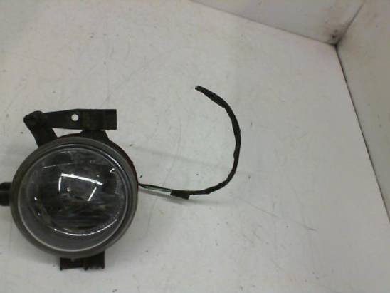 PHARE ANTIBROUILLARD AVD