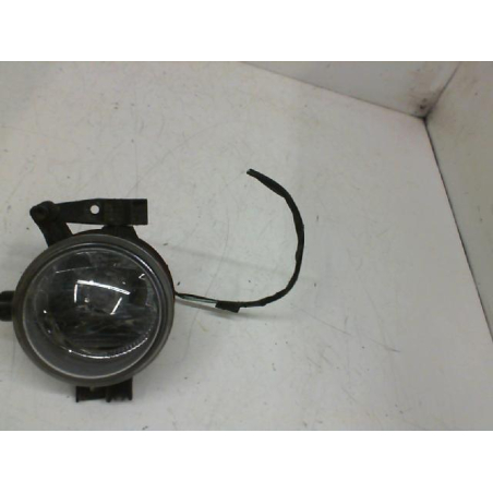 PHARE ANTIBROUILLARD AVD