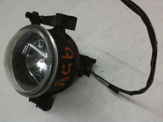 PHARE ANTIBROUILLARD AVD