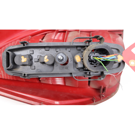 Feu arrière droit occasion CITROEN C2 Phase 1 - 1.4i