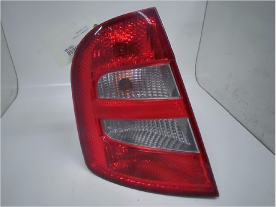 Feu arrière gauche occasion SKODA FABIA I Phase 1 - 1.2 12v 65ch