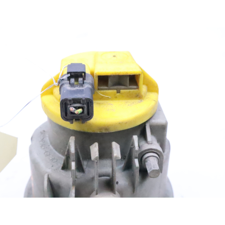 PHARE ANTIBROUILLARD AVD