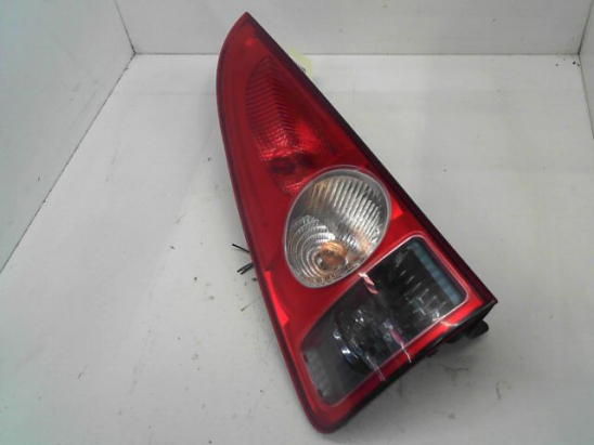 Feu arrière gauche occasion RENAULT ESPACE IV Phase 1 - 2.2 DCI