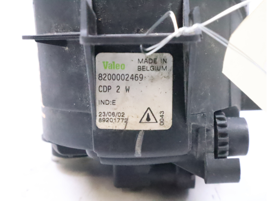 PHARE ANTIBROUILLARD AVG