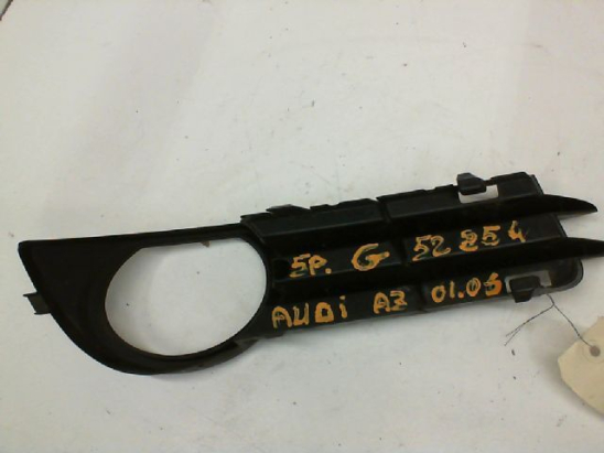 Enjoliveur phare g occasion AUDI A3 II Phase 1 - 2.0 TDi 140ch