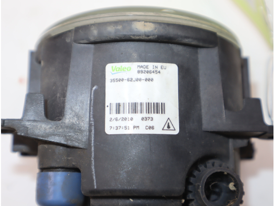 PHARE ANTIBROUILLARD AVD