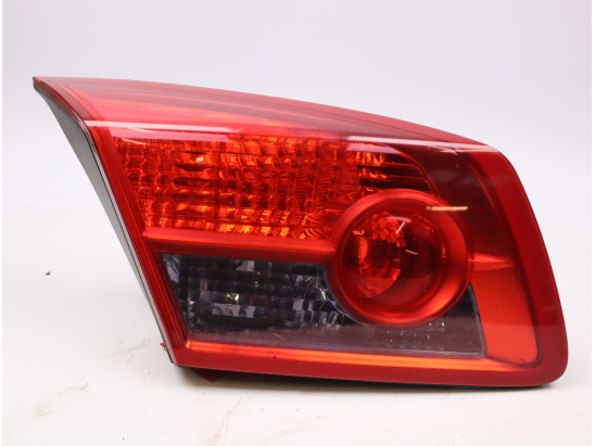 Feu arrière interieur gauche occasion RENAULT VELSATIS Phase 1 - 2.2 DCI 150ch