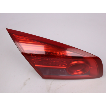 Feu arrière interieur gauche occasion RENAULT VELSATIS Phase 1 - 2.2 DCI 150ch