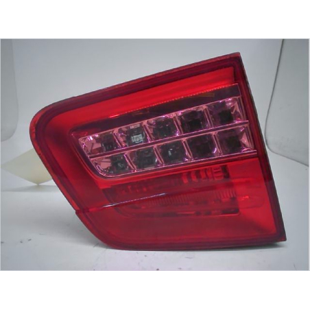 Feu arrière interieur gauche occasion CITROEN C5 II Phase 1 - 1.6 HDi 16v 110ch