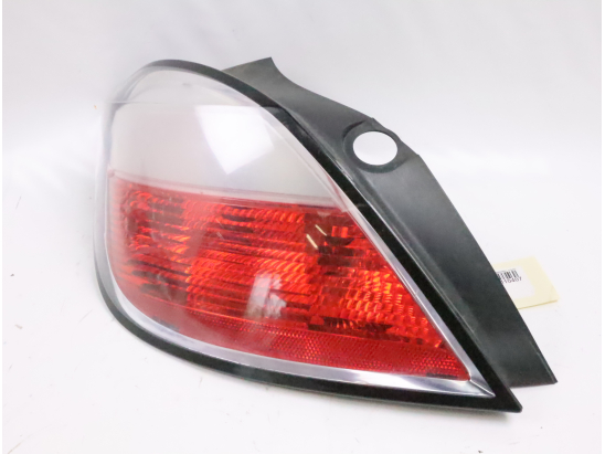 Feu arrière gauche occasion OPEL ASTRA III Phase 1 - 1.6 TWINPORT 105ch