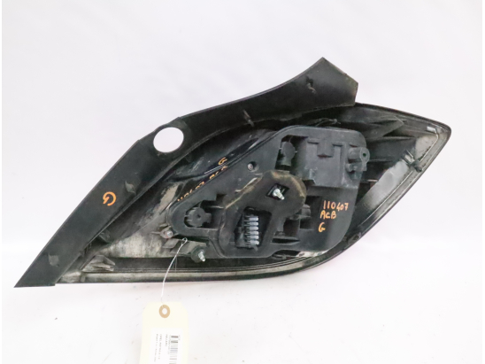 Feu arrière gauche occasion OPEL ASTRA III Phase 1 - 1.6 TWINPORT 105ch