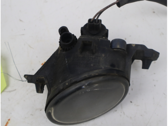 PHARE ANTIBROUILLARD AVD