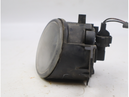 PHARE ANTIBROUILLARD AVD