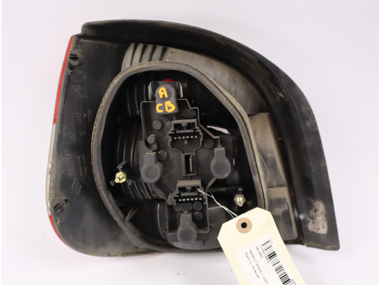 Feu arrière droit occasion RENAULT MEGANE SCENIC I Phase 2 - 1.9 DCI