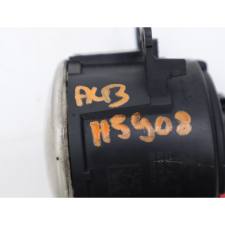 PHARE ANTIBROUILLARD AVG