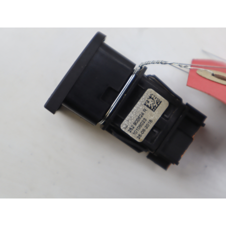 Bouton de warning occasion RENAULT KADJAR Phase 1 - 1.2 TCE 130ch