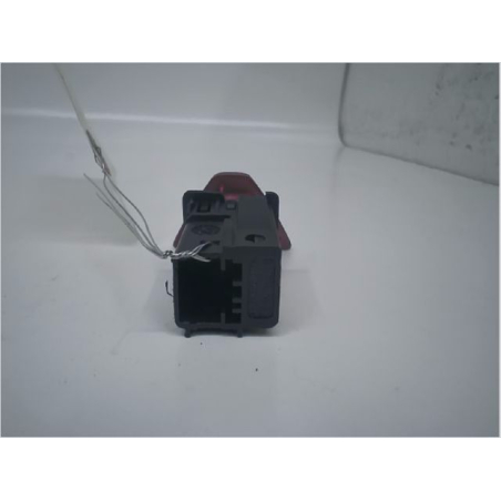 Bouton de warning occasion PEUGEOT 307 Phase 2 SW - 1.6 HDI 90ch