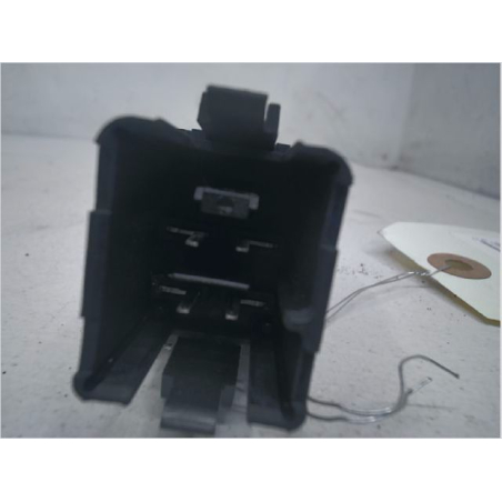 Bouton de warning occasion VOLKSWAGEN GOLF V Phase 1 - 1.9 TDI 105ch