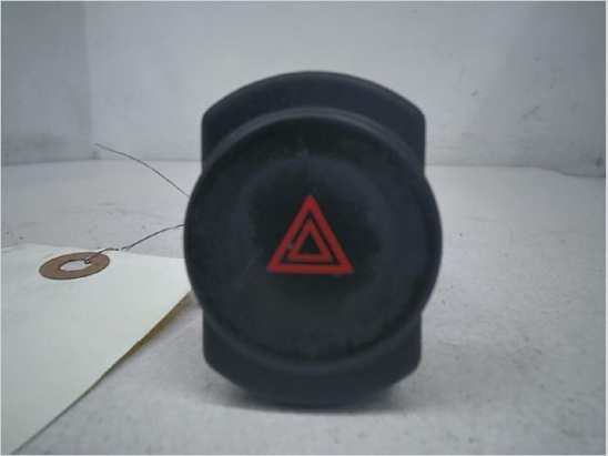 Bouton de warning occasion DACIA LOGAN I Phase 1 MCV - 1.5 DCI 85ch