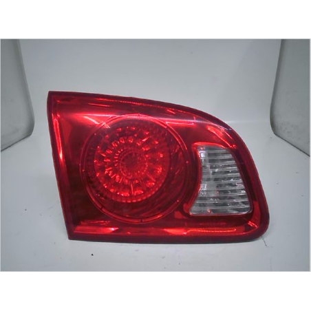 Feu arrière interieur gauche occasion HYUNDAI SANTA FE II Phase 1 - 2.2 CRDI 155ch 4WD