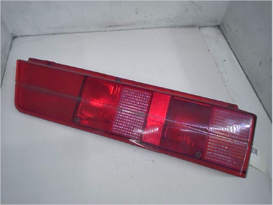 Feu arrière droit occasion LANCIA Y10 II Phase 1 - 1.1i 50ch