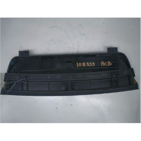 Feux stop supplementaire occasion VOLKSWAGEN PASSAT IV Phase 2 - 1.9 TDI 130ch