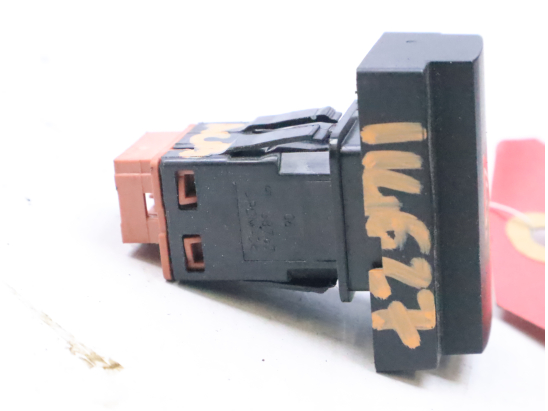 Bouton de warning occasion CITROEN JUMPY III Phase 1 LONG - 2.0 BlueHDI 150ch