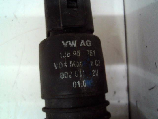 Pompe lave-glace avant occasion AUDI A4 I Phase 2 - 1.9 TDi 115ch