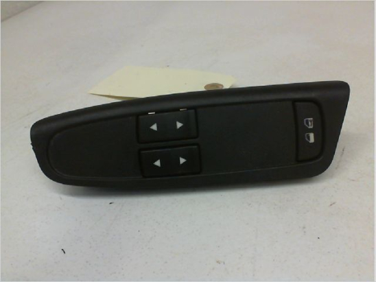 Commande lève-glace porte avant gauche occasion FIAT STILO Phase 1 - 1.9 DT MULTIJET 120ch