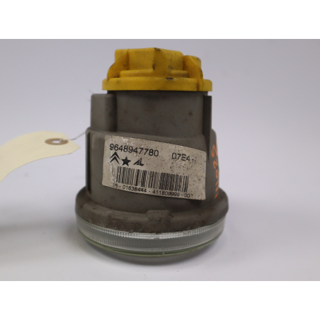 PHARE ANTIBROUILLARD AVD