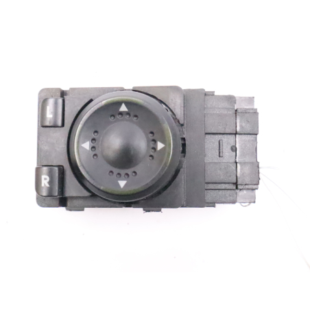 Commande rétroviseurs extérieures électriques occasion VOLKSWAGEN GOLF IV Phase 1 - 1.9 TDI 110ch