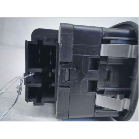 Commande lève-glace porte avant gauche occasion FIAT SCUDO I Phase 1 - 2.0 JTD 94ch