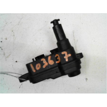 Volet de trappe carburant occasion AUDI A1 Phase 1 - 1.6 TDI 105ch