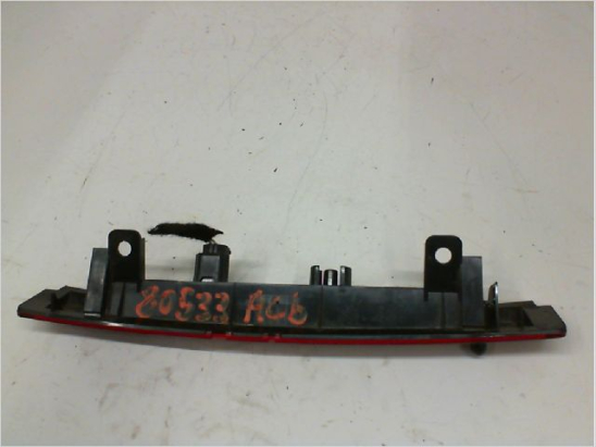 Feux stop supplementaire occasion RENAULT CAPTUR Phase 1 - 1.5 DCI 90ch