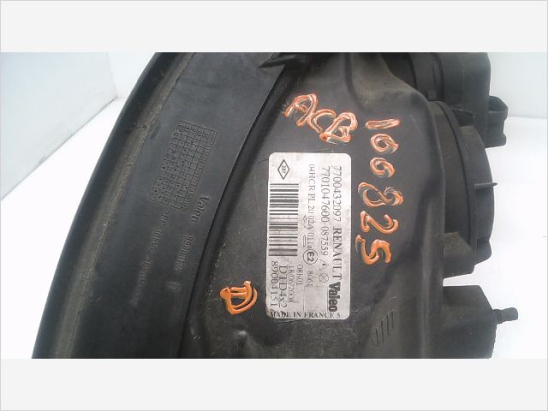 Phare droit occasion RENAULT MEGANE SCENIC I Phase 2 - 1.6 16v