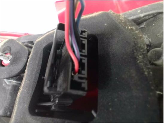 Feu arrière droit occasion OPEL CORSA IV Phase 1 - 1.2 TWINPORT 80ch