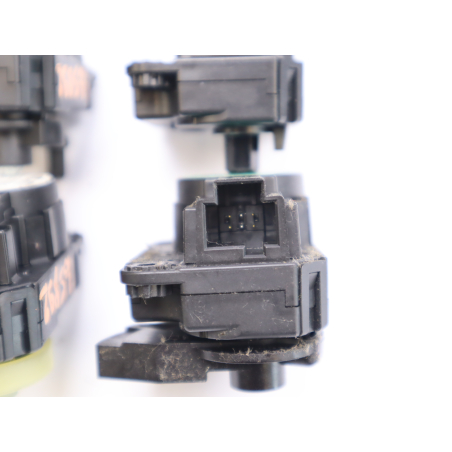 MOTEUR VOLET DE CHAUFFAGE