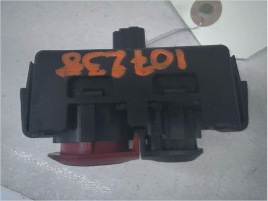 Bouton de warning occasion RENAULT CLIO III Phase 2 - 1.5 DCI 90ch