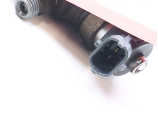 Injecteur occasion PEUGEOT 206 Phase 1 - 1.4 HDI 70ch