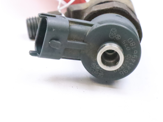Injecteur occasion PEUGEOT 206 Phase 1 - 1.4 HDI 70ch