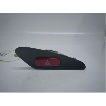 Bouton de warning occasion PEUGEOT 406 Phase 2 - 2.2 HDI 133ch