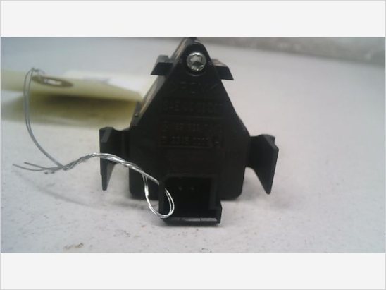 Bouton de warning occasion MERCEDES CLASSE B I Phase 1 - B 180 CDI